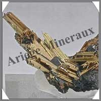 RUTILE sur HEMATITE - 13 grammes - 32x20x15 mm - M002