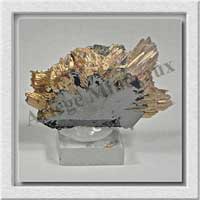 RUTILE sur HEMATITE - 56 grammes - 50x40x20 mm - M006