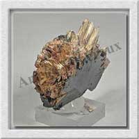 RUTILE sur HEMATITE - 56 grammes - 50x40x20 mm - M006