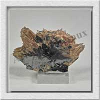 RUTILE sur HEMATITE - 56 grammes - 50x40x20 mm - M006