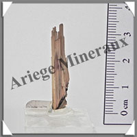 RUTILE sur HEMATITE - 5,5 grammes - 35x7x3 mm - M012