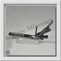 STIBINE - 36 grammes - 110x50x20 mm - M002