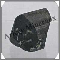 TOURMALINE NOIRE - 44 grammes - 30x28 mm - E020