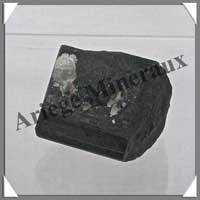 TOURMALINE NOIRE - 43 grammes - 35x25 mm - E033