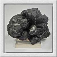 TOURMALINE NOIRE en Macle - 440 grammes - 90x75x70 mm - E001