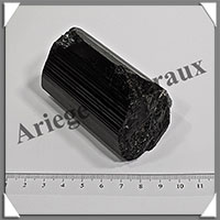 TOURMALINE NOIRE - 263 grammes - 80x40x40 mm - R002