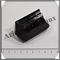 TOURMALINE NOIRE - 170 grammes - 60x40x34 mm - R004