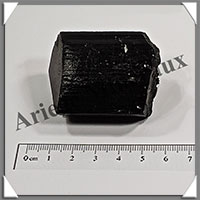 TOURMALINE NOIRE - 115 grammes - 45x35x35 mm - R019