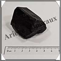 TOURMALINE NOIRE - 110 grammes - 40x35x35 mm - R022