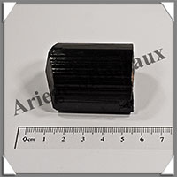 TOURMALINE NOIRE - 108 grammes - 40x35x35 mm - R023