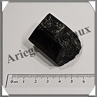 TOURMALINE NOIRE - 70 grammes - 35x30x25 mm - R029
