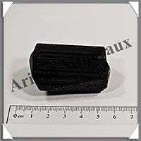 TOURMALINE NOIRE - 70 grammes - 48x30x30 mm - R034