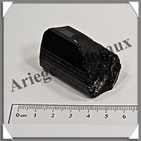 TOURMALINE NOIRE - 70 grammes - 48x30x30 mm - R034