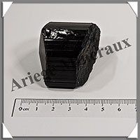 TOURMALINE NOIRE - 94 grammes - 40x35x35 mm - R036