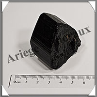 TOURMALINE NOIRE - 94 grammes - 40x35x35 mm - R036