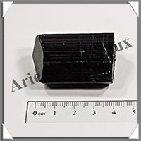 TOURMALINE NOIRE - 59 grammes - 45x28x25 mm - R038