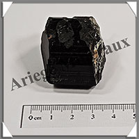 TOURMALINE NOIRE - 60 grammes - 35x30x25 mm - R039