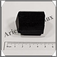 TOURMALINE NOIRE - 75 grammes - 35x32x30 mm - R040