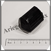 TOURMALINE NOIRE - 63 grammes - 37x29x27 mm - R042