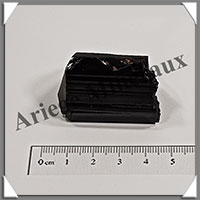 TOURMALINE NOIRE - 54 grammes - 40x30x25 mm - R047