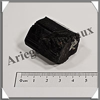 TOURMALINE NOIRE - 50 grammes - 35x27x25 mm - R053