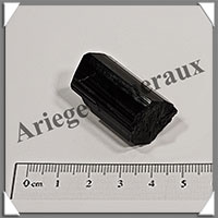 TOURMALINE NOIRE - 23 grammes - 35x20x17 mm - R061