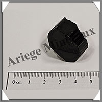 TOURMALINE NOIRE - 22 grammes - 28x25x20 mm - R062