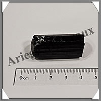 TOURMALINE NOIRE - 19 grammes - 35x15x15 mm - R063
