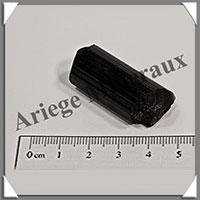 TOURMALINE NOIRE - 19 grammes - 35x15x15 mm - R063