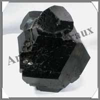 TOURMALINE NOIRE - 460 grammes - 80x75x60 mm - P001