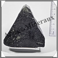 TOURMALINE Noire BITERMINEE - 541 grammes - 65x65x60 mm - M012