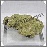 WULFENITE-MIMETITE - 28 grammes - 60x40x20 mm - M002