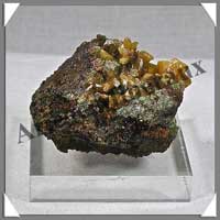 WULFENITE-MIMETITE - 90 grammes - 50x50x30 mm - M004