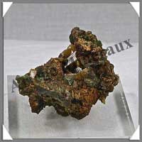 WULFENITE-MIMETITE - 60 grammes - 45x40x30 mm - M008