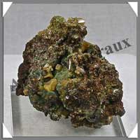 WULFENITE-MIMETITE - 120 grammes - 60x45x45 mm - M017