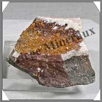 WULFENITE-MIMETITE - 120 grammes - 65x60x20 mm - M023