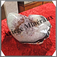 AGATE AMETHYSEE - 2680 grammes - 195x130x100 mm - R001