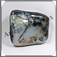 CALCEDOINE - FREE FORM Polie - 1028 grammes - 129x104x42 mm - R002