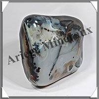 CALCEDOINE - FREE FORM Polie - 1028 grammes - 129x104x42 mm - R002