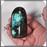LABRADORITE - 172 grammes - 75x45x21 mm - R031
