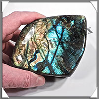 LABRADORITE - 835 grammes - 98x86x53 mm - R135