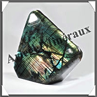 LABRADORITE - 4070 grammes - 190x180x80 mm - Y021