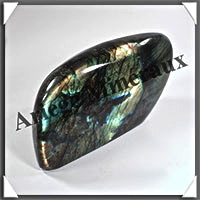 LABRADORITE - 1535 grammes - 160x95x50 mm - Y022