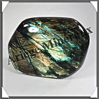 LABRADORITE - 740 grammes - 100x80x40 mm - Y032