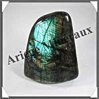 LABRADORITE - 735 grammes - 110x90x40 mm - Y033