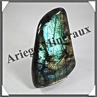 LABRADORITE - 735 grammes - 110x90x40 mm - Y033