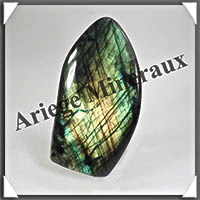 LABRADORITE - 750 grammes - 140x75x40 mm - Y034