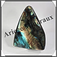 LABRADORITE - 720 grammes - 105x85x40 mm - Y038