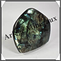 LABRADORITE - 640 grammes - 90x90x55 mm - Y039