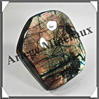 LABRADORITE - 635 grammes - 100x90x25 mm - Y042